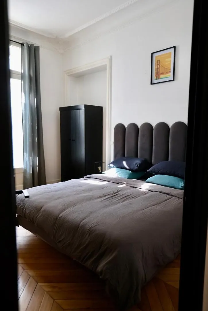 Apartment Dolce-Dimora Suite 140M2 - Champs-Elysees Paris France
